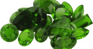 دمانتوئید گارنت Demantoid Garnet