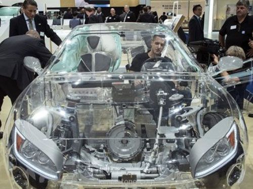 خوددروی شیشه ای