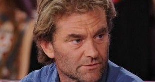 بی خانمانی که پر فروشترین کتاب را نوشت