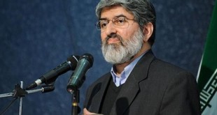 نباید در مقابل امثال شجریان جبهه‌گیری کرد