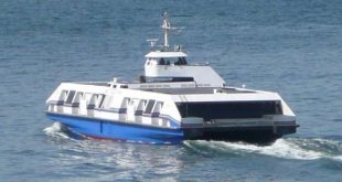 اتوبوس دریایی برای گردشگران خوزستان