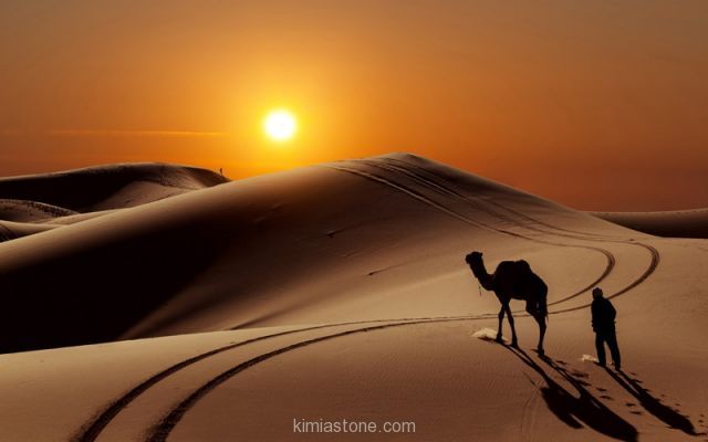 sunset-in-desert