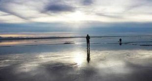 وسیعترین آینه طبیعی ایران در کرمان