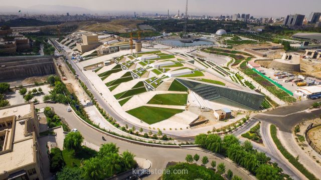 باغ کتاب تهران