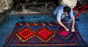 هنر نمدمالی در چهارمحال و بختیاری